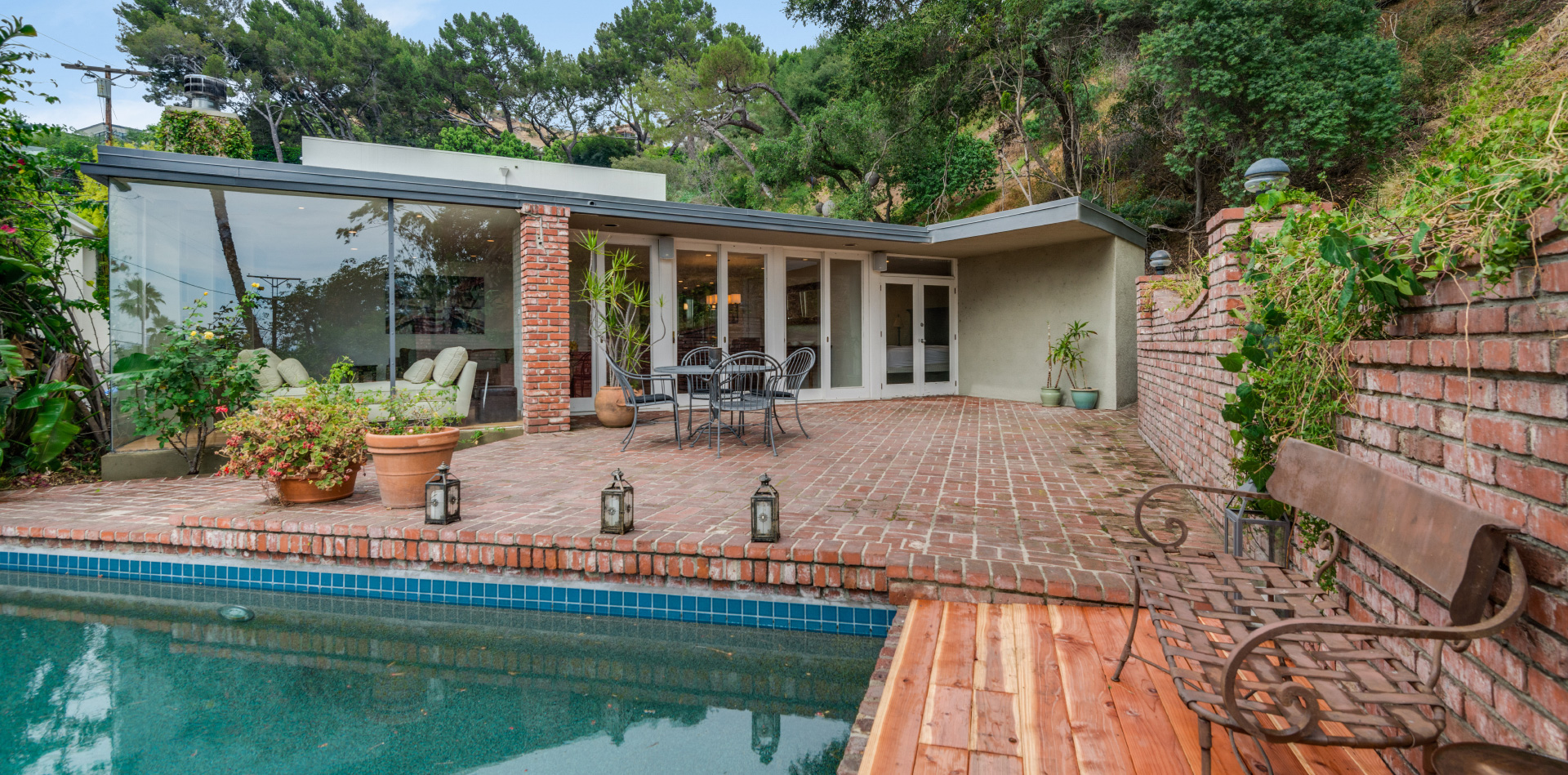 1540 Oriole Lane - $2,495,000